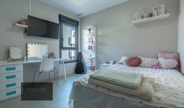 Återförsäljning - Apartment -
Orihuela Costa - La Zenia
