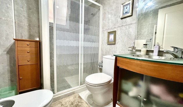 Återförsäljning - Villa -
Pinar de Campoverde - Inland