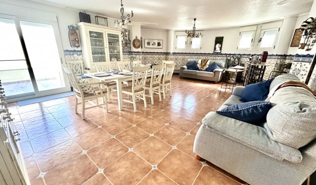 Återförsäljning - Villa -
Pinar de Campoverde - Inland