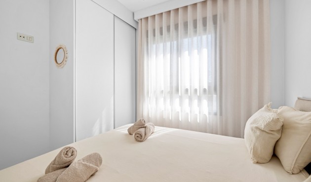 Återförsäljning - Apartment -
San Miguel de Salinas - Inland