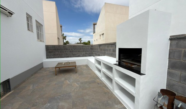 Reventa - Villa -
Torrevieja - Costa Blanca