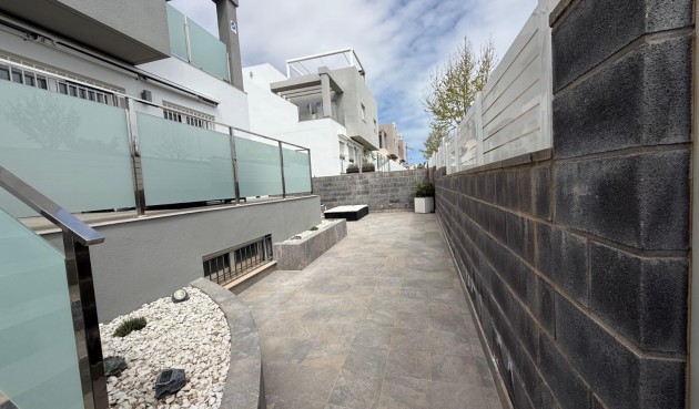 Reventa - Villa -
Torrevieja - Costa Blanca