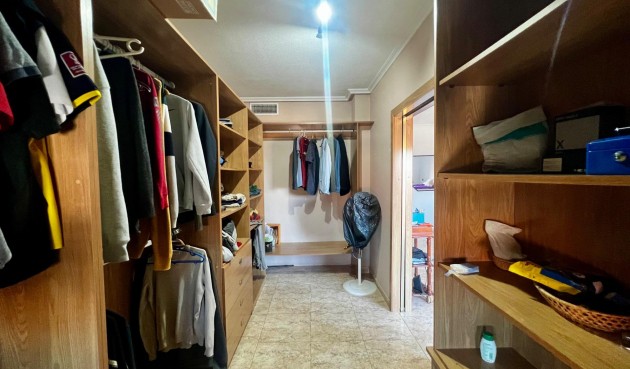 Återförsäljning - Apartment -
Rojales