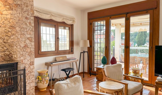 Återförsäljning - Villa -
Dehesa de Campoamor - Costa Blanca