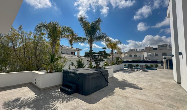 Återförsäljning - Villa -
Orihuela Costa - Costa Blanca