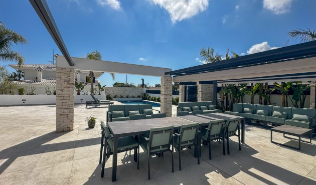 Återförsäljning - Villa -
Orihuela Costa - Costa Blanca