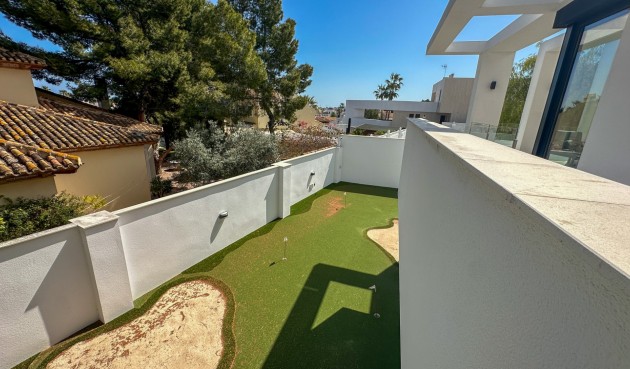 Återförsäljning - Villa -
Orihuela Costa - Costa Blanca