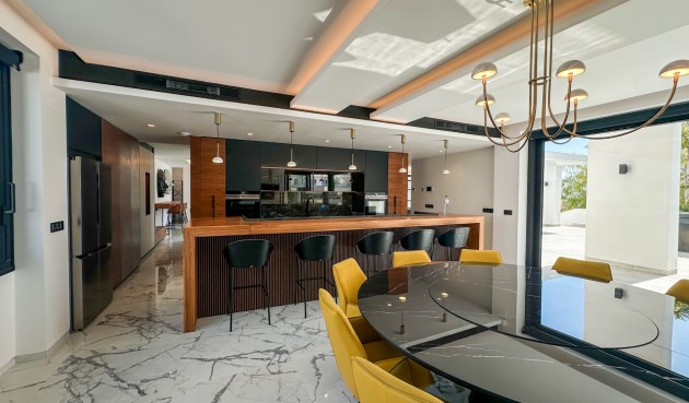 Återförsäljning - Villa -
Orihuela Costa - Costa Blanca