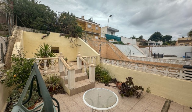 Återförsäljning - Town House -
Torrevieja - Costa Blanca