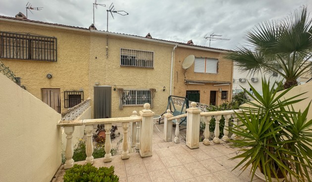 Återförsäljning - Town House -
Torrevieja - Costa Blanca