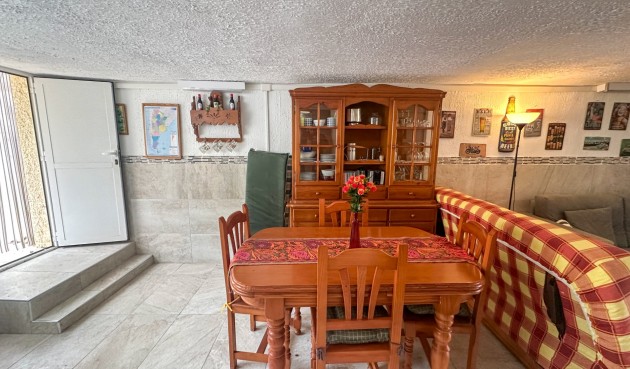 Återförsäljning - Town House -
Torrevieja - Costa Blanca