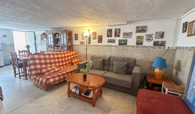 Återförsäljning - Town House -
Torrevieja - Costa Blanca