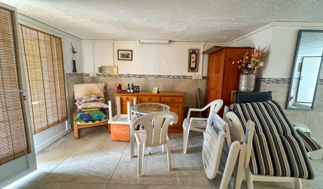 Återförsäljning - Town House -
Torrevieja - Costa Blanca
