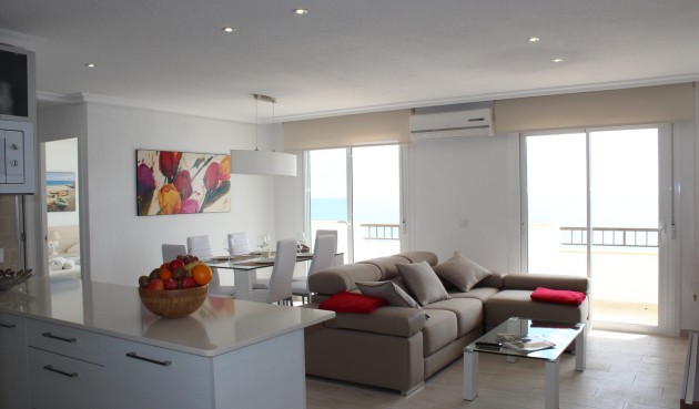 Återförsäljning - Apartment -
Mil Palmeras - Costa Blanca