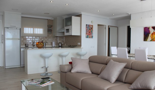 Återförsäljning - Apartment -
Mil Palmeras - Costa Blanca