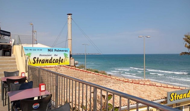 Återförsäljning - Apartment -
Mil Palmeras - Costa Blanca