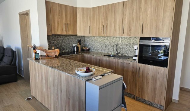 Återförsäljning - Villa -
Torrevieja - Costa Blanca