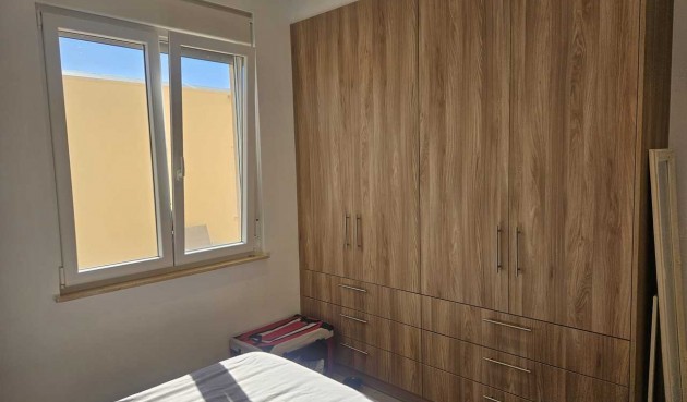 Återförsäljning - Villa -
Torrevieja - Costa Blanca