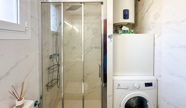 Återförsäljning - Apartment -
Villamartin - Costa Blanca