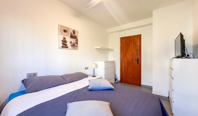 Återförsäljning - Apartment -
Villamartin - Costa Blanca