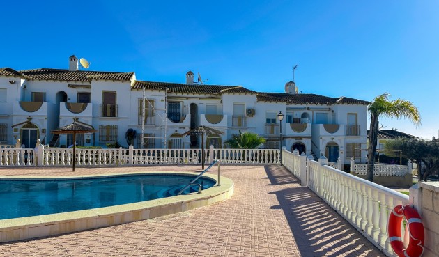 Återförsäljning - Apartment -
Villamartin - Costa Blanca