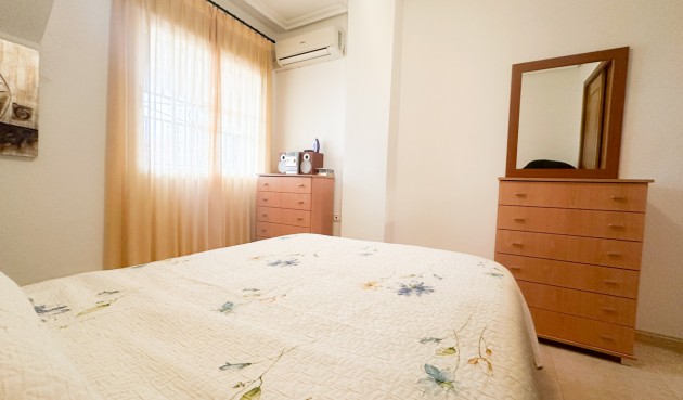 Återförsäljning - Apartment -
Orihuela Costa - Costa Blanca