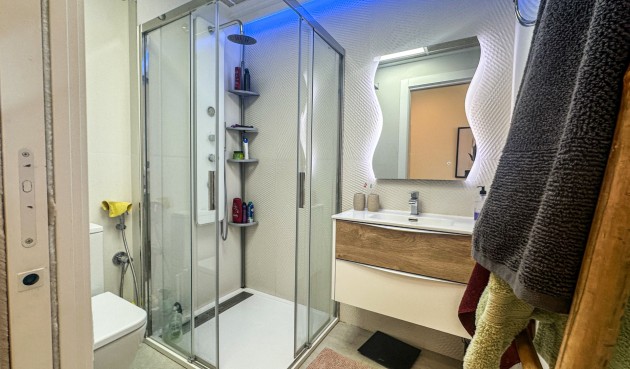 Återförsäljning - Apartment -
Torrevieja - Costa Blanca