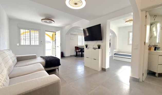 Återförsäljning - Town House -
Orihuela - Inland