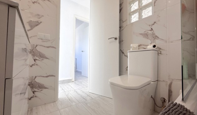 Återförsäljning - Town House -
Orihuela - Inland