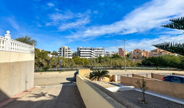 Återförsäljning - Town House -
Orihuela - Inland