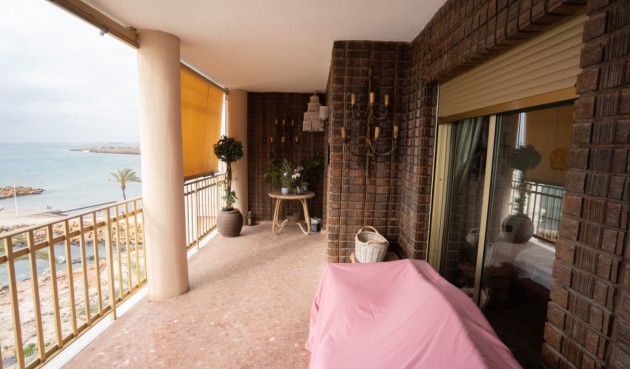 Återförsäljning - Apartment -
Torrevieja - Costa Blanca