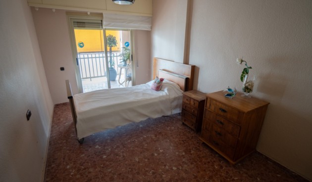 Återförsäljning - Apartment -
Torrevieja - Costa Blanca