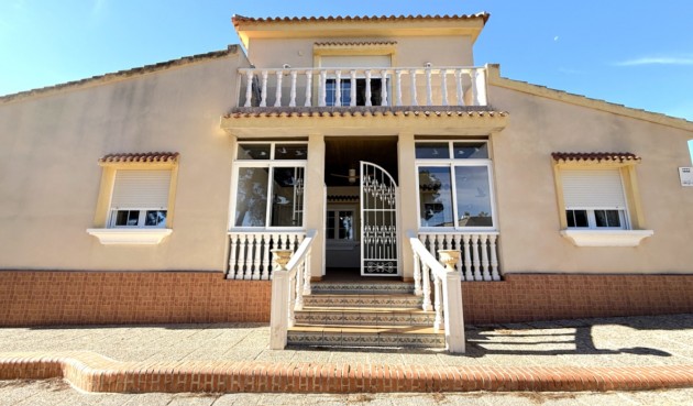 Återförsäljning - Villa -
Pilar de la Horadada - Costa Blanca