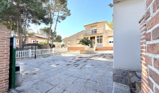 Återförsäljning - Villa -
Pilar de la Horadada - Costa Blanca