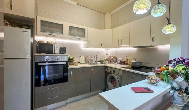 Återförsäljning - Town House -
Torrevieja - Costa Blanca