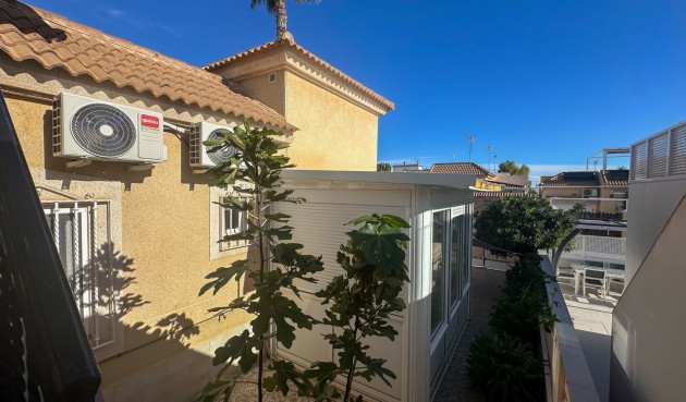 Återförsäljning - Town House -
Torrevieja - Costa Blanca
