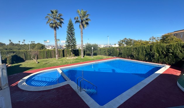 Återförsäljning - Apartment -
Torrevieja - Costa Blanca