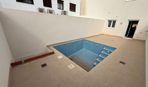 Återförsäljning - Duplex -
Pilar de la Horadada - Costa Blanca