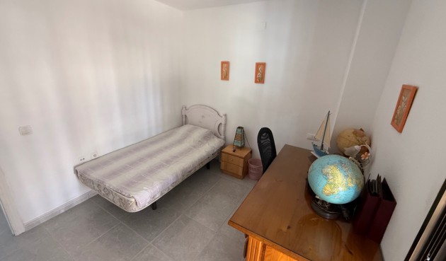 Återförsäljning - Villa -
Orihuela - Inland