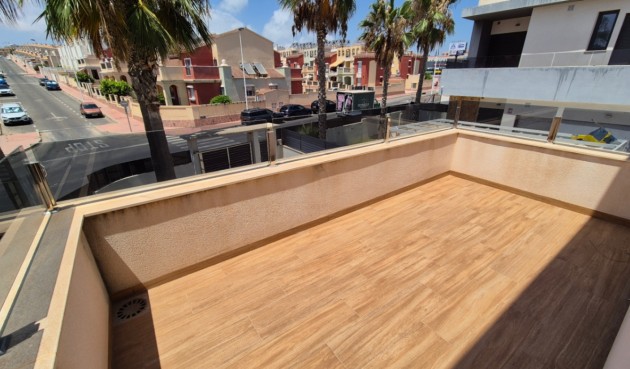 Återförsäljning - Villa -
Torrevieja - Costa Blanca