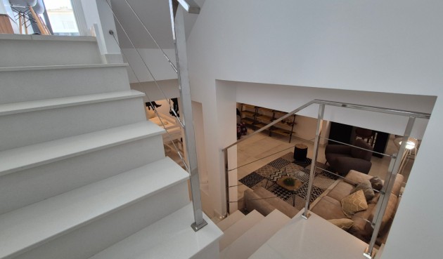 Återförsäljning - Villa -
Torrevieja - Costa Blanca