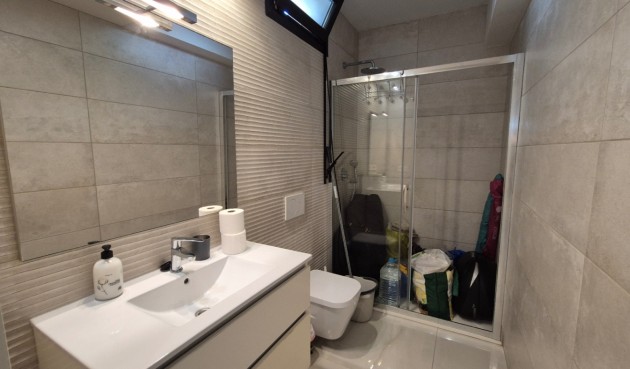 Återförsäljning - Villa -
Torrevieja - Costa Blanca