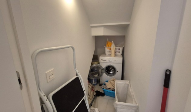 Återförsäljning - Villa -
Torrevieja - Costa Blanca