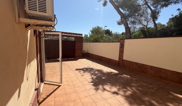 Återförsäljning - Villa -
Torrevieja - Costa Blanca