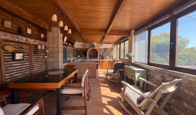 Återförsäljning - Villa -
Torrevieja - Costa Blanca