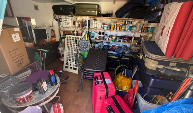 Återförsäljning - Villa -
Torrevieja - Costa Blanca