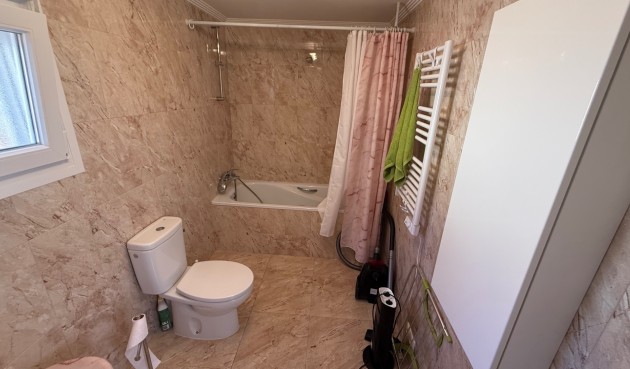 Återförsäljning - Villa -
Torrevieja - Costa Blanca