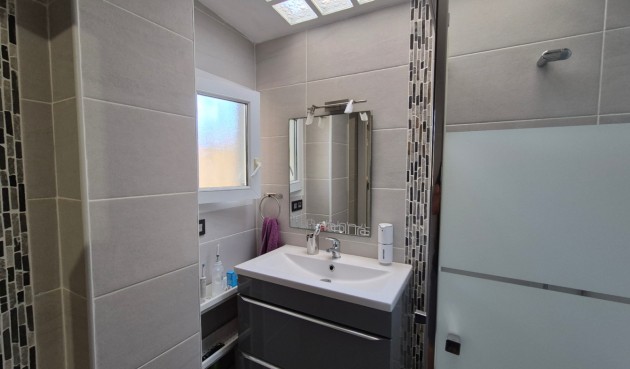 Återförsäljning - Town House -
Torrevieja - Costa Blanca