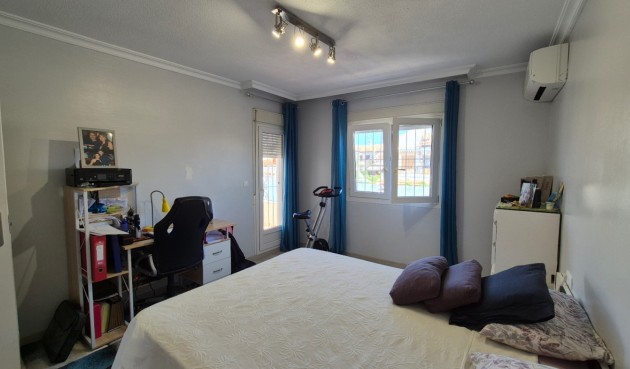 Återförsäljning - Town House -
Torrevieja - Costa Blanca