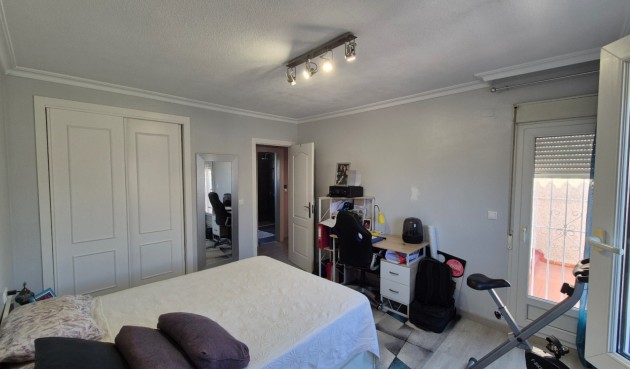 Återförsäljning - Town House -
Torrevieja - Costa Blanca